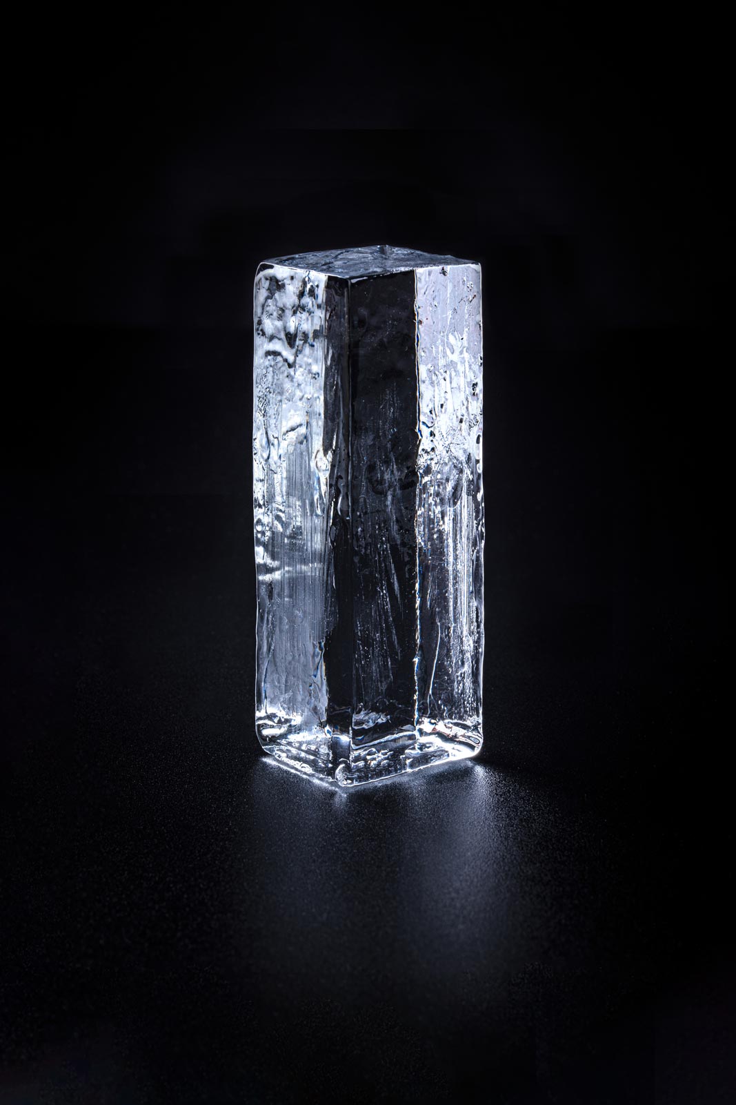 Ice Cubes - 37x37x110